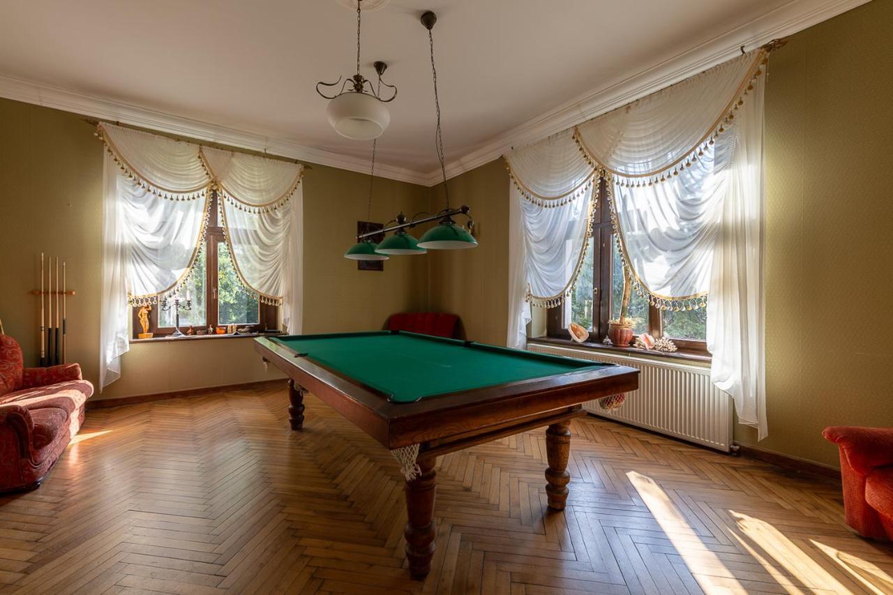 Palac Pozorty Badki Экстерьер фото