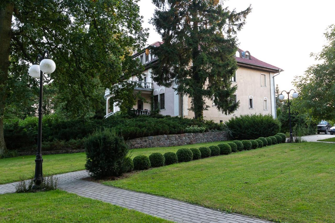 Palac Pozorty Badki Экстерьер фото